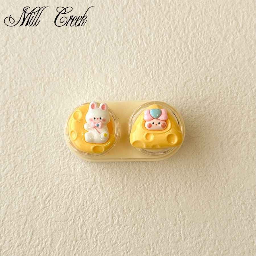 Cute cartoon bear contact lens case.(random)